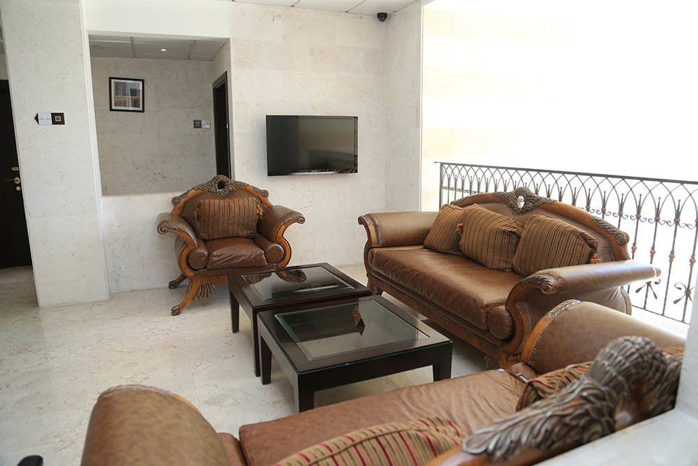 Assaha Ghobeiry Hotel 贝鲁特 外观 照片