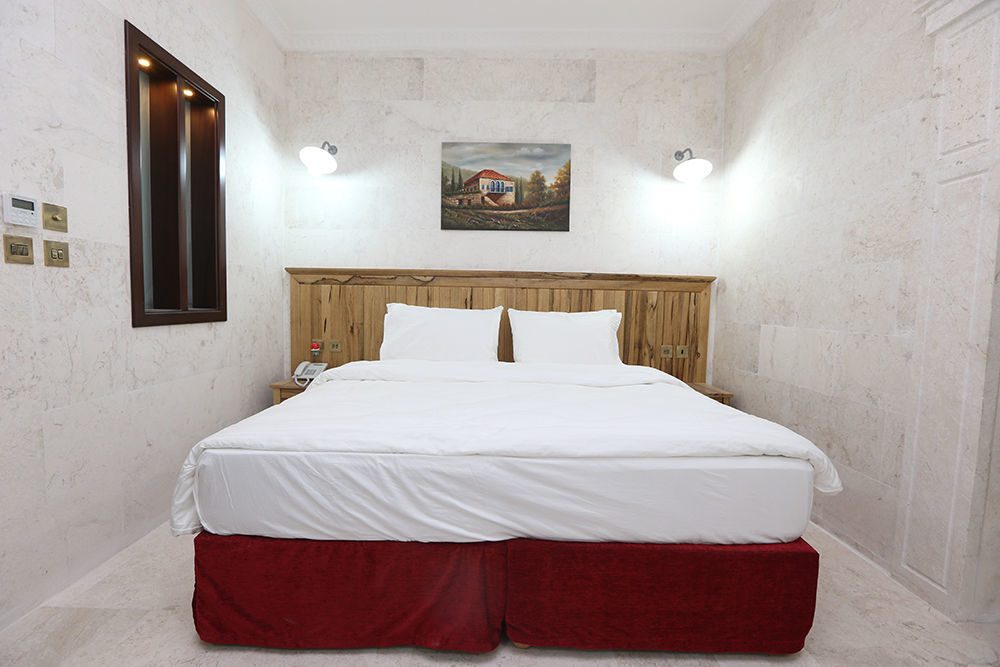 Assaha Ghobeiry Hotel 贝鲁特 外观 照片